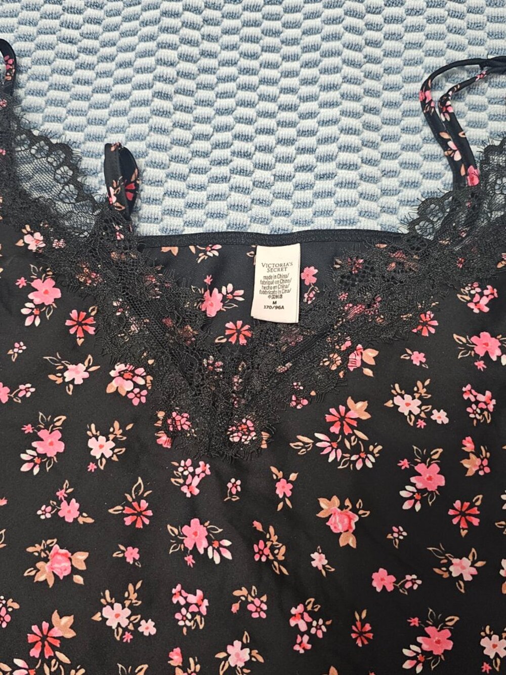 Victoria's Secret Black Floral Baby Doll Lace Trim night Cami - Size Medium - Picture 4 of 4